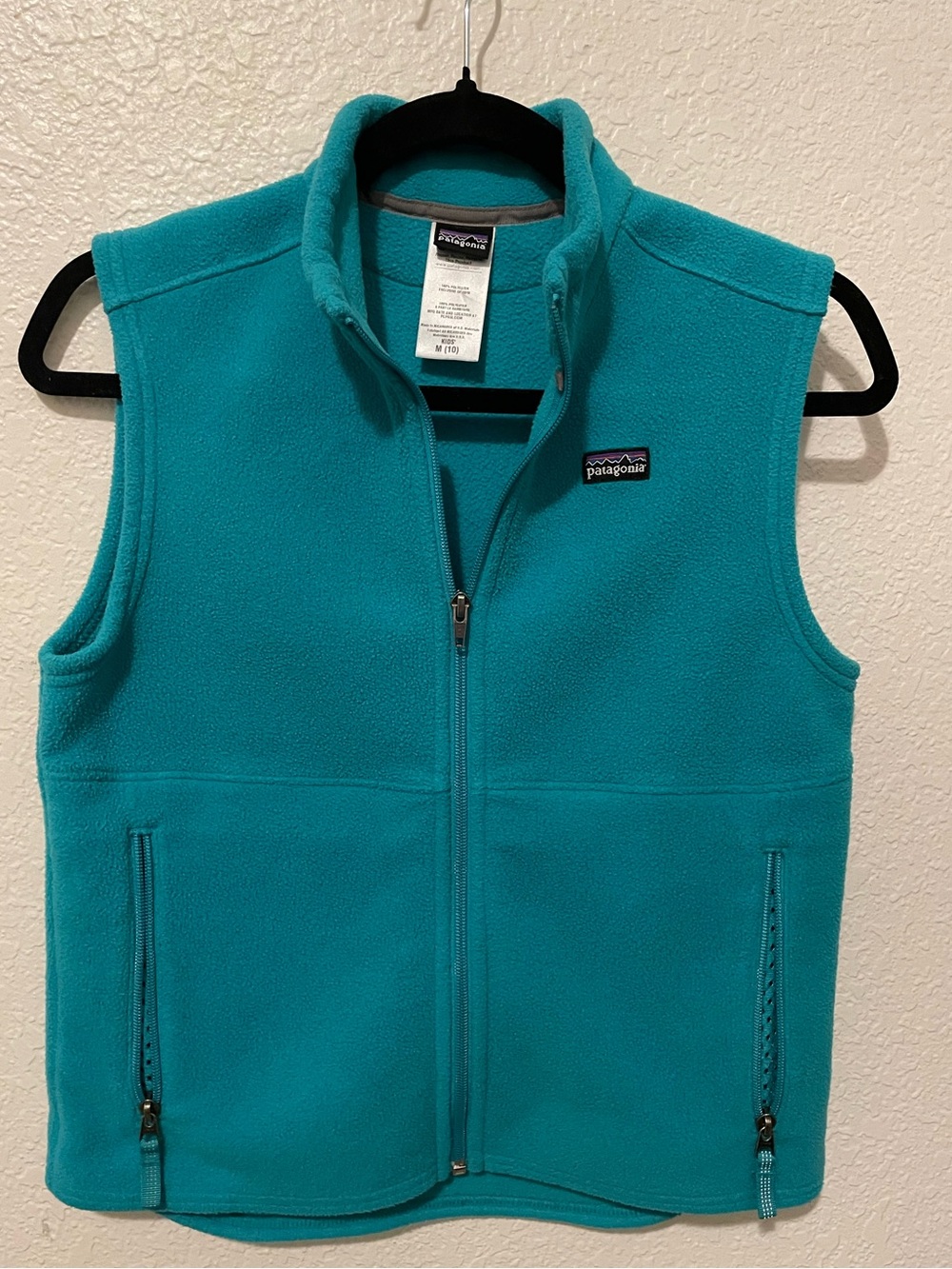 Patagonia Kids Synchilla Fleece Vest in Teal. Size 10 NWOT